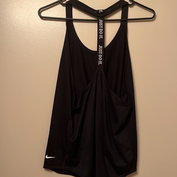 NIKE— - Picture 2 of 2